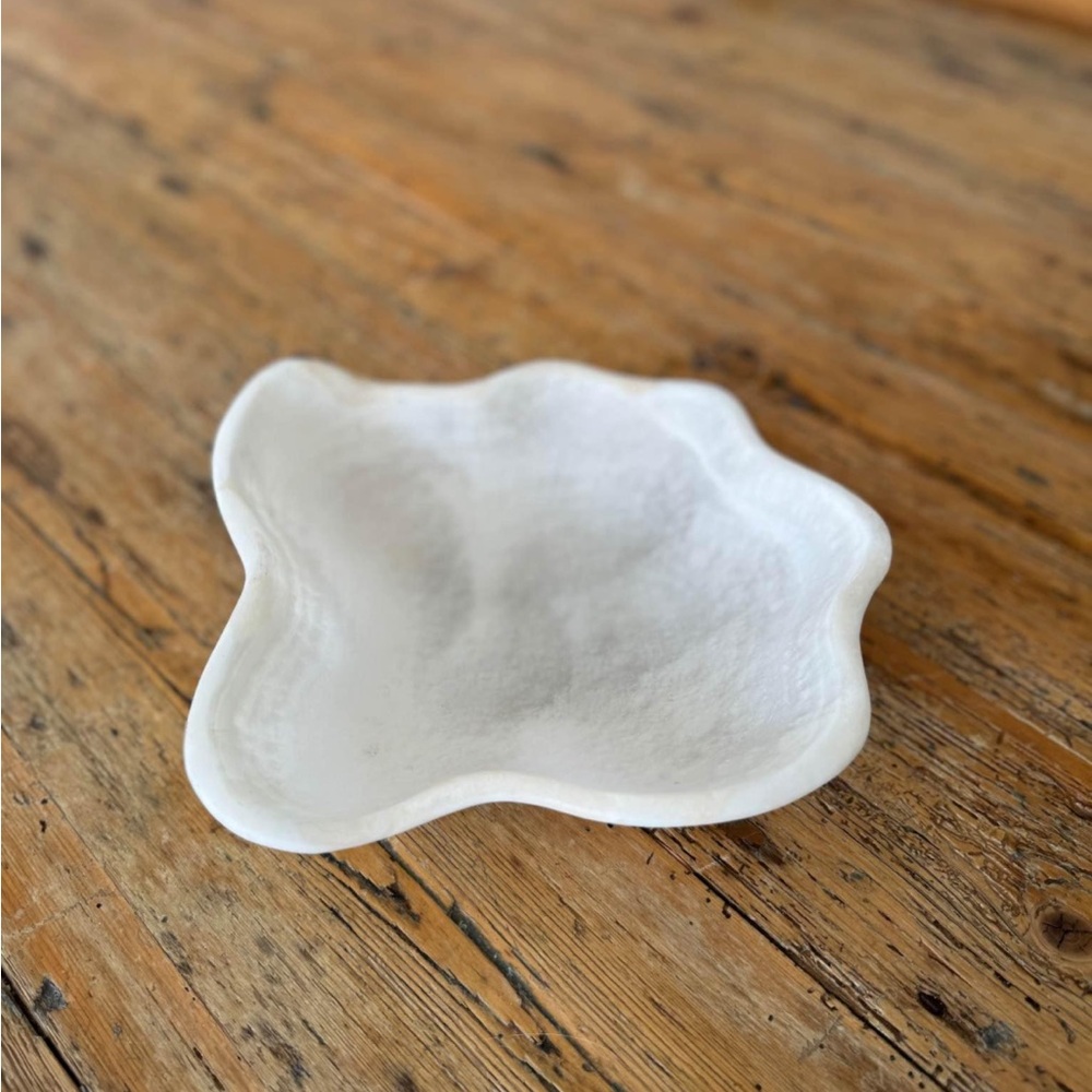 Vintage onyx organic shape bowl